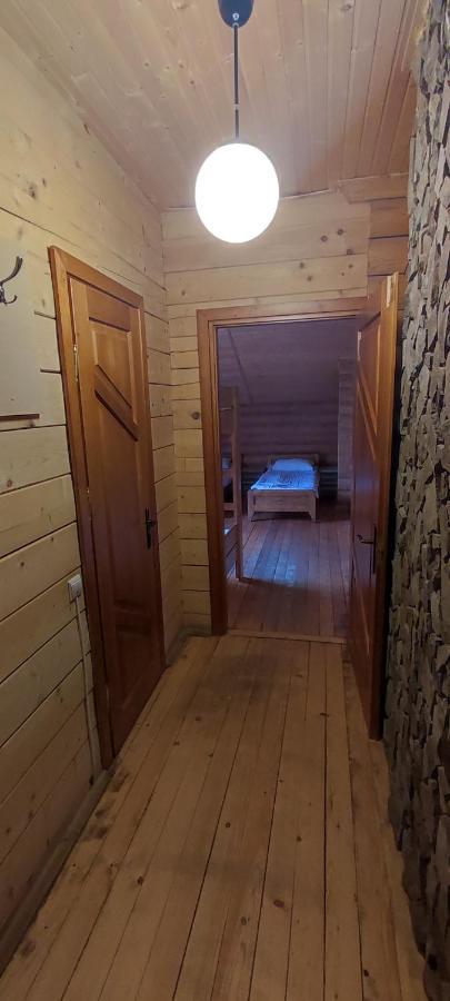 Lev Hotell Tukhlya Exteriör bild