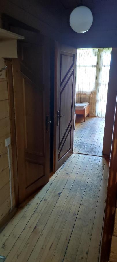 Lev Hotell Tukhlya Exteriör bild