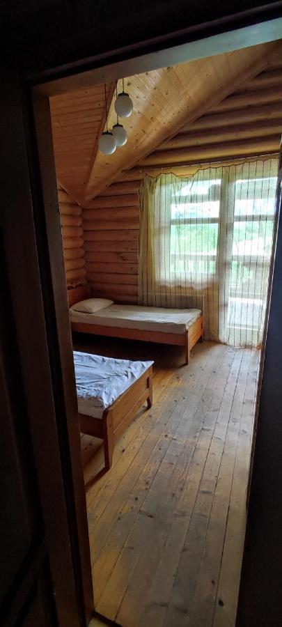 Lev Hotell Tukhlya Exteriör bild