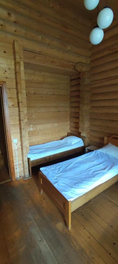 Lev Hotell Tukhlya Exteriör bild